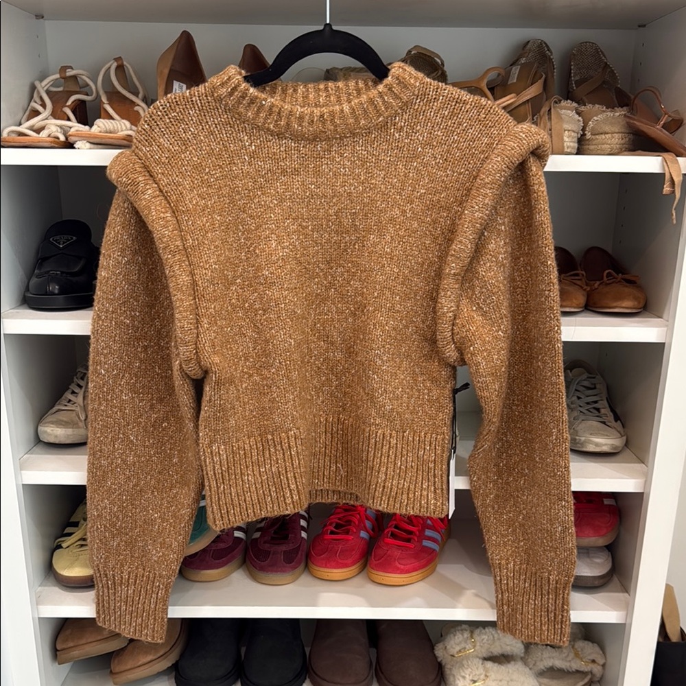 ASTR Chunky Crewneck Sweater - Camel Brown